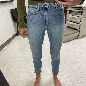 Joes “The Charlie” High Rise Jeans in size 26